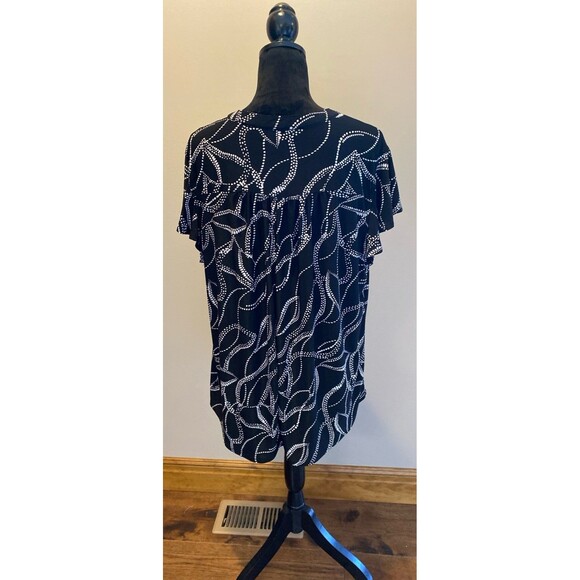 Cocomo Blouse Plus Size 2X Black White Pattern Flutter Sleeve + Stretch Top - Picture 4 of 9